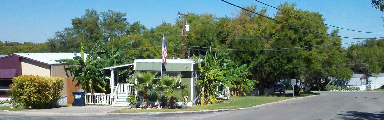 Manufactured Home Community in Universal City, TX Buckingham Village